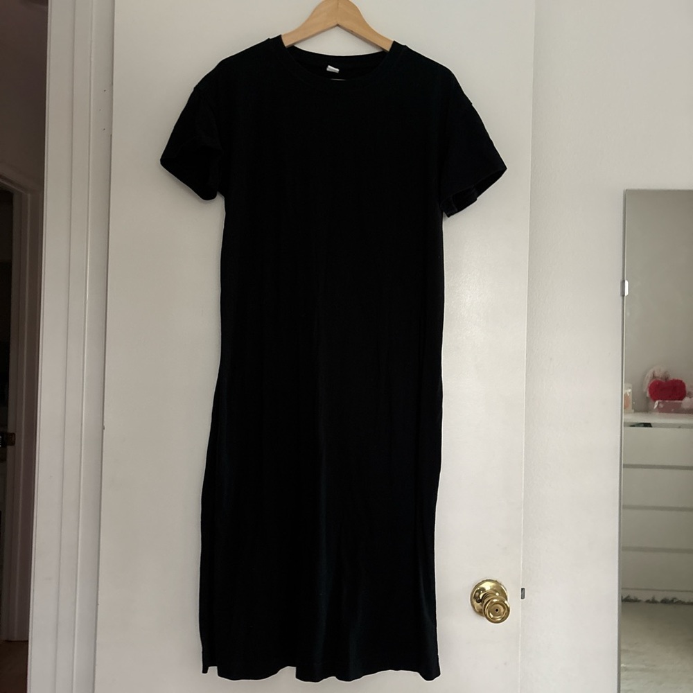 Old Navy Black Midi Dress